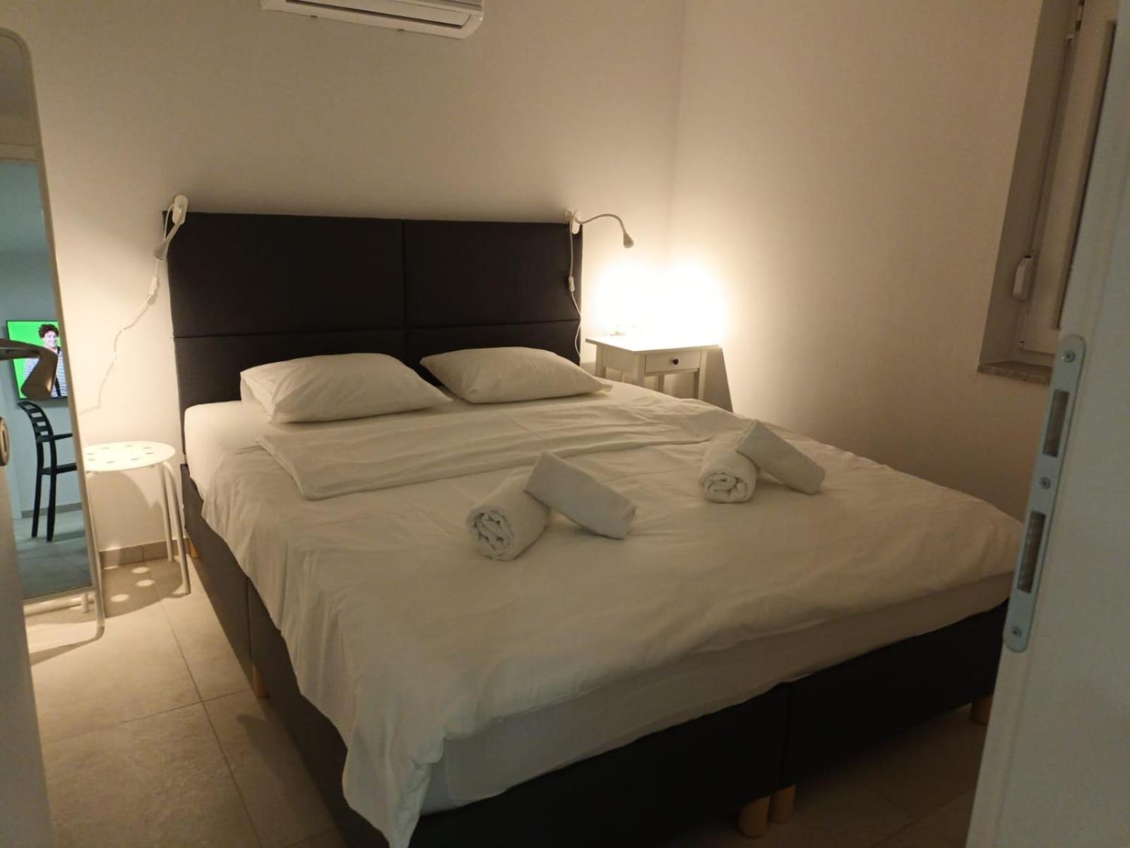 Beachfront House Ivana With Pool - Renovated 2025 سيساريكا المظهر الخارجي الصورة